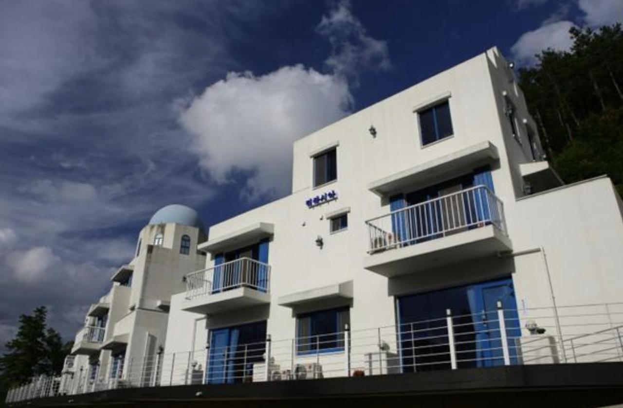 Damyang Thirasia Pension Exterior photo